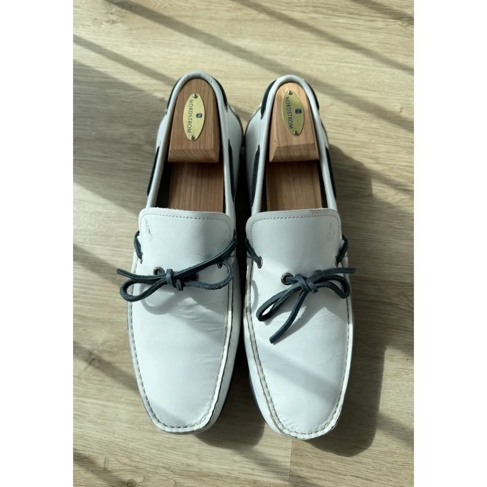 Salvatore Ferragamo Men's Shoes White Blue Size 9.5 US with No box